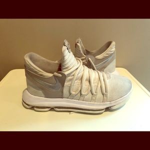 NIKE K.D. X Basketball Sneakers